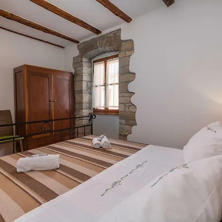 Apartment Malia Kastelir